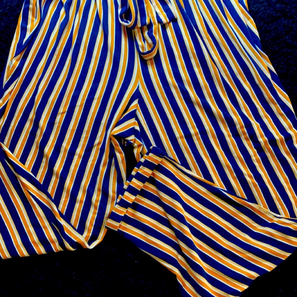 NO COMMENT Stripped Two Set Cinched-Waist Tie-Up Stretchy Pants/Jogger Material